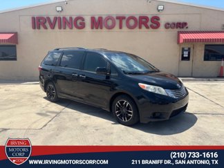 Used 2017 Toyota Sienna Limited image 1