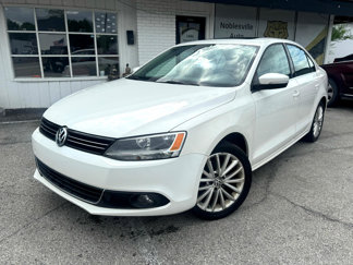 Used 2011 Volkswagen Jetta SEL image 1