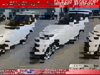 Used 2024 Kia Soul LX w/ Option Group 015 image 1