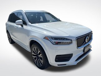 Used 2020 Volvo XC90 T6 Momentum image 1