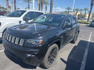 Used 2020 Jeep Grand Cherokee Altitude image 1