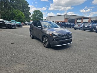 Used 2023 Jeep Compass Limited image 1