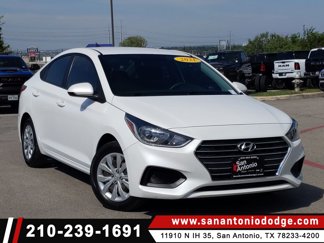 Used 2021 Hyundai Accent SE image 1