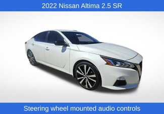 Used 2022 Nissan Altima 2.5 SR image 1