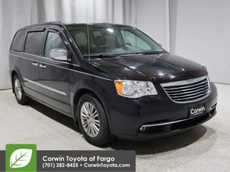 Used 2013 Chrysler Town & Country Touring-L w/ Driver Convenience Group image 1