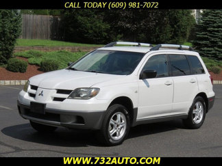 Used 2004 Mitsubishi Outlander LS image 1