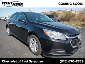 Used 2016 Chevrolet Malibu LT image 1