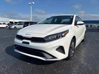 Used 2023 Kia Forte LXS w/ LXS Technology Package image 1