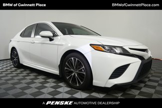 Used 2018 Toyota Camry SE image 1
