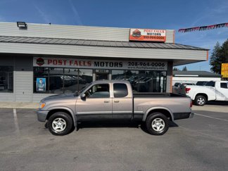 Used 2001 Toyota Tundra Limited image 1