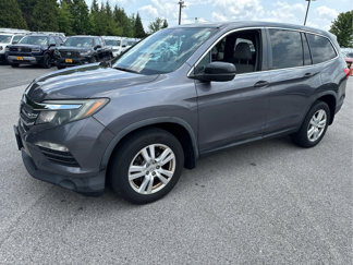 Used 2016 Honda Pilot LX image 1