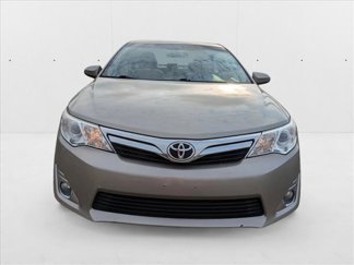 Used 2014 Toyota Camry XLE video 2