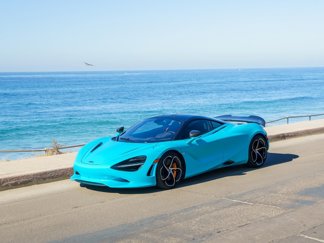 Used 2024 McLaren 750S image 1