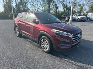 Used 2018 Hyundai Tucson SE image 1