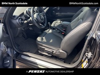 Used 2020 MINI Cooper 2-Door Hardtop image 1