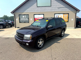 Used 2008 Chevrolet TrailBlazer LT w/ Sun And Sound Package image 1