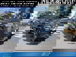 Used 2021 Lincoln Corsair Reserve image 1