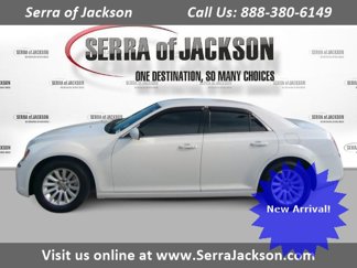 Used 2012 Chrysler 300 image 1