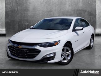 Used 2024 Chevrolet Malibu LT image 1