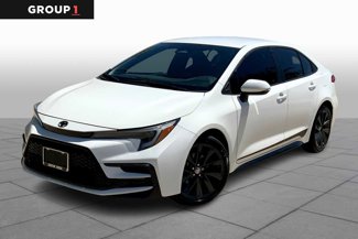 Used 2024 Toyota Corolla SE image 1