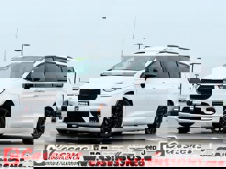 Certified 2024 Chrysler Pacifica Touring-L w/ S Appearance Package image 1
