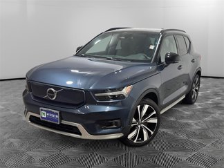 Used 2022 Volvo XC40 P8 Recharge Plus image 1