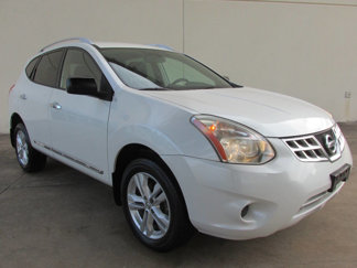 Used 2015 Nissan Rogue S w/ Convenience Package image 1