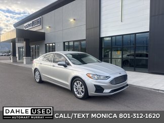 Used 2019 Ford Fusion SE image 1