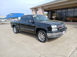 Used 2005 Chevrolet Silverado 1500 w/ Light Duty Power Package image 1