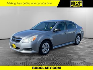 Used 2010 Subaru Legacy 2.5i image 1