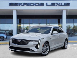 Used 2025 Cadillac CT4 Luxury image 1