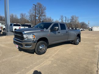New 2024 RAM 3500 Tradesman w/ Chrome Appearance Group image 1