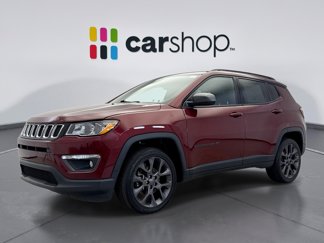 Used 2021 Jeep Compass Latitude image 1