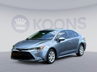 Used 2021 Toyota Corolla LE image 1