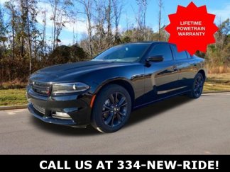 Used 2022 Dodge Charger SXT w/ Blacktop Package image 1