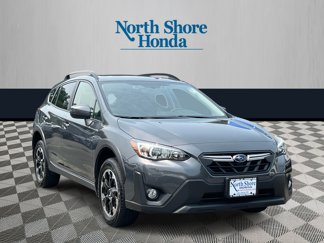Used 2023 Subaru Crosstrek 2.0i Premium image 1