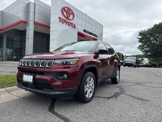 Used 2022 Jeep Compass Latitude w/ Convenience Group image 1