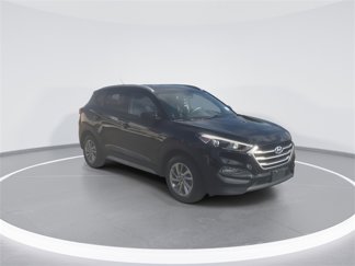 Used 2017 Hyundai Tucson SE image 1