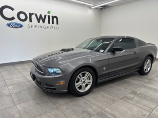 Used 2013 Ford Mustang Coupe image 1