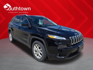 Certified 2017 Jeep Cherokee Latitude w/ Cold Weather Group image 1
