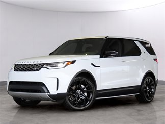 New 2025 Land Rover Discovery S image 1