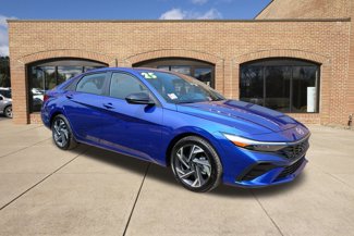 New 2025 Hyundai Elantra Sport image 1