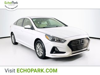 Used 2018 Hyundai Sonata SE image 1