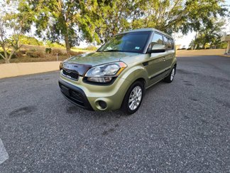 Used 2012 Kia Soul + image 1