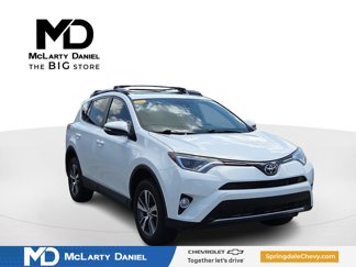 Used 2018 Toyota RAV4 XLE image 1