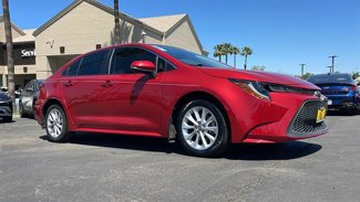 Used 2020 Toyota Corolla XLE image 1