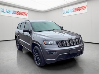Used 2018 Jeep Grand Cherokee Altitude image 1