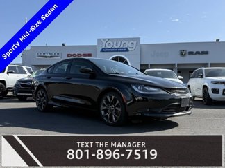 Used 2015 Chrysler 200 S image 1