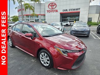 Certified 2022 Toyota Corolla LE image 1