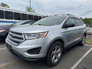 Used 2018 Ford Edge SE image 1